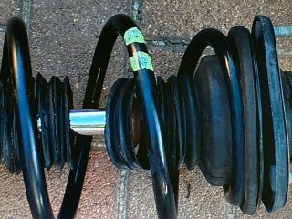 bontott TOYOTA RAV 4 Bal első Gólyaláb (Lengécsillapító, Rugó)