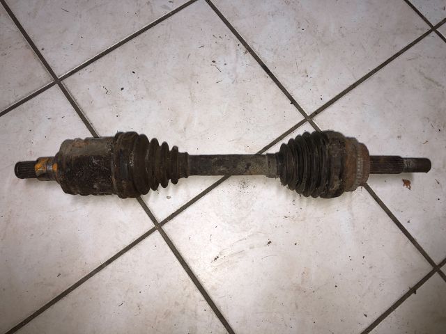 bontott TOYOTA RAV 4 Bal Féltengely