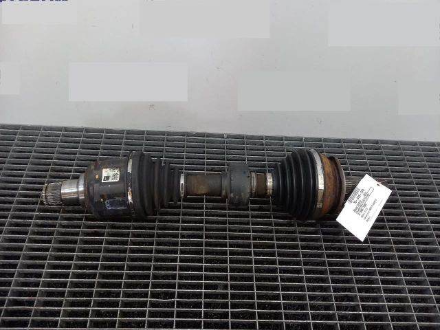 bontott TOYOTA RAV 4 Bal Féltengely