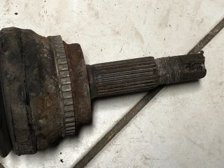 bontott TOYOTA RAV 4 Bal Féltengely