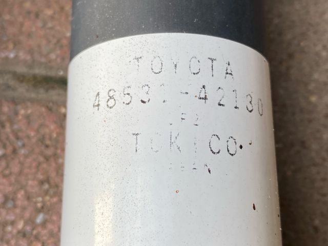 bontott TOYOTA RAV 4 Bal hátsó Lengéscsillapító