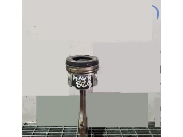 bontott TOYOTA RAV 4 Dugattyú