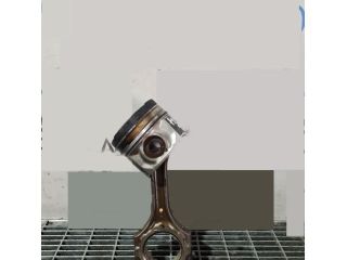 bontott TOYOTA RAV 4 Dugattyú