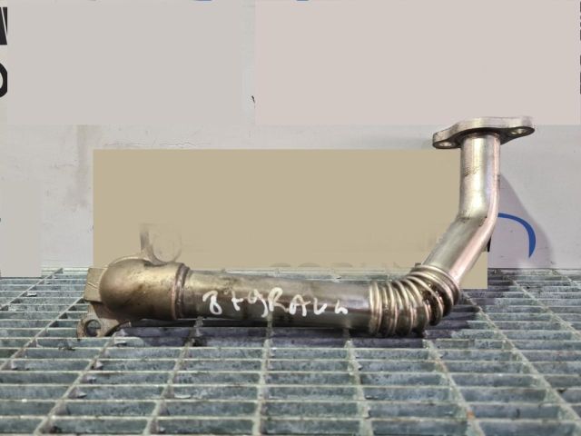 bontott TOYOTA RAV 4 EGR Hűtő Cső