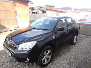 bontott TOYOTA RAV 4 Első Rugó