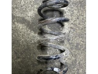 bontott TOYOTA RAV 4 Első Rugó