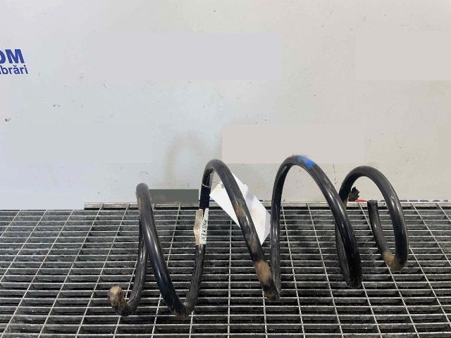 bontott TOYOTA RAV 4 Első Rugó