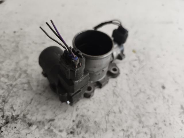 bontott TOYOTA RAV 4 Fojtószelep (Elektromos)