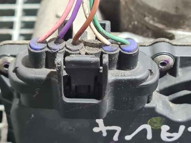 bontott TOYOTA RAV 4 Fojtószelep (Elektromos)