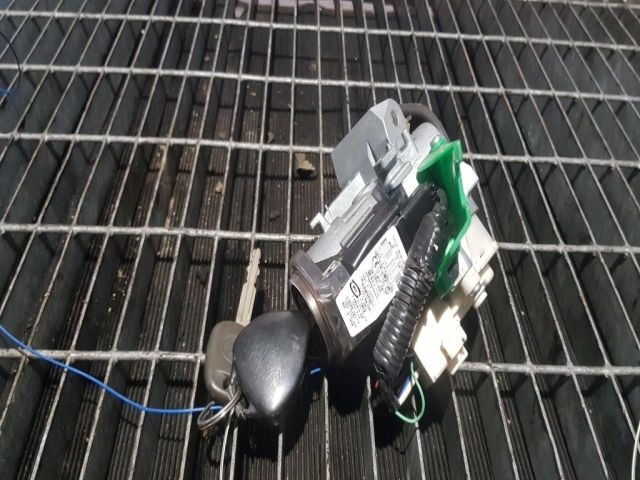 bontott TOYOTA RAV 4 Gyújtáskapcsoló