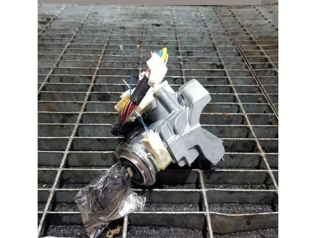 bontott TOYOTA RAV 4 Gyújtáskapcsoló