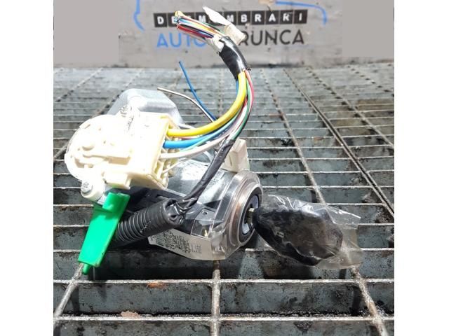 bontott TOYOTA RAV 4 Gyújtáskapcsoló