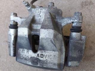 bontott TOYOTA RAV 4 Jobb első Féknyereg Munkahengerrel