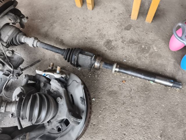 bontott TOYOTA RAV 4 Jobb Féltengely