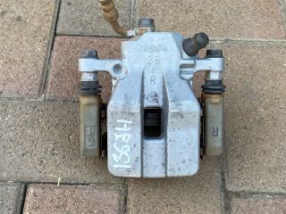 bontott TOYOTA RAV 4 Jobb hátsó Féknyereg Munkahengerrel