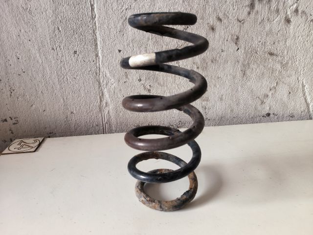 bontott TOYOTA RAV 4 Jobb hátsó Rugó