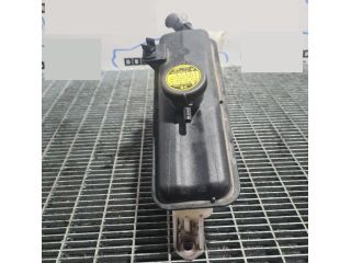 bontott TOYOTA RAV 4 Kiegyenlítő Tartály