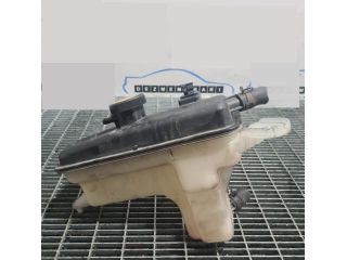 bontott TOYOTA RAV 4 Kiegyenlítő Tartály