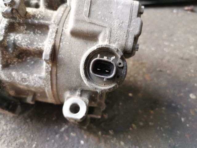 bontott TOYOTA RAV 4 Klímakompresszor