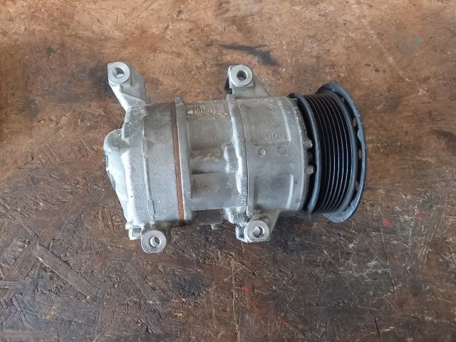 bontott TOYOTA RAV 4 Klímakompresszor
