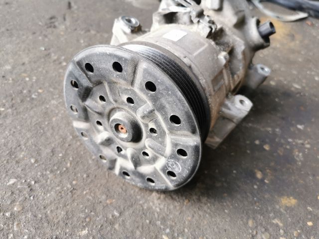 bontott TOYOTA RAV 4 Klímakompresszor