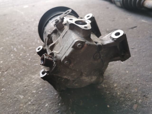 bontott TOYOTA RAV 4 Klímakompresszor