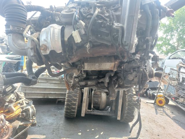 bontott TOYOTA RAV 4 Komplett Motor (Segédberendezésekkel)