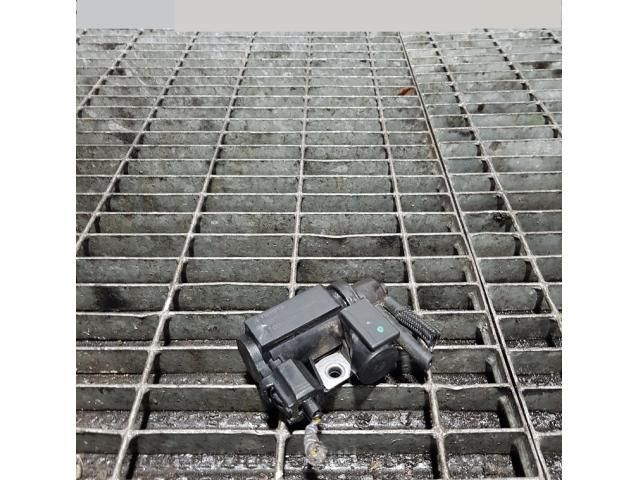 bontott TOYOTA RAV 4 Lefújószelep