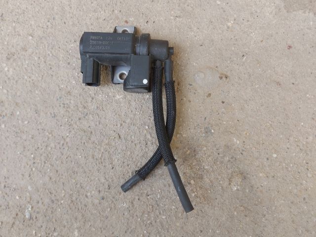 bontott TOYOTA RAV 4 Lefújószelep