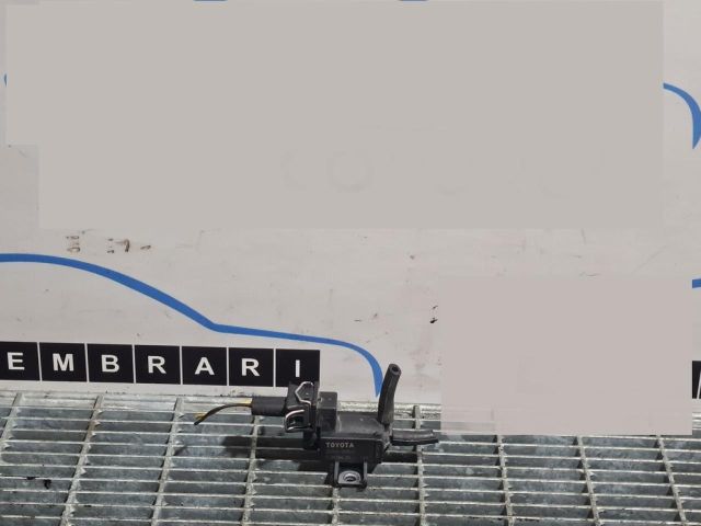 bontott TOYOTA RAV 4 Lefújószelep