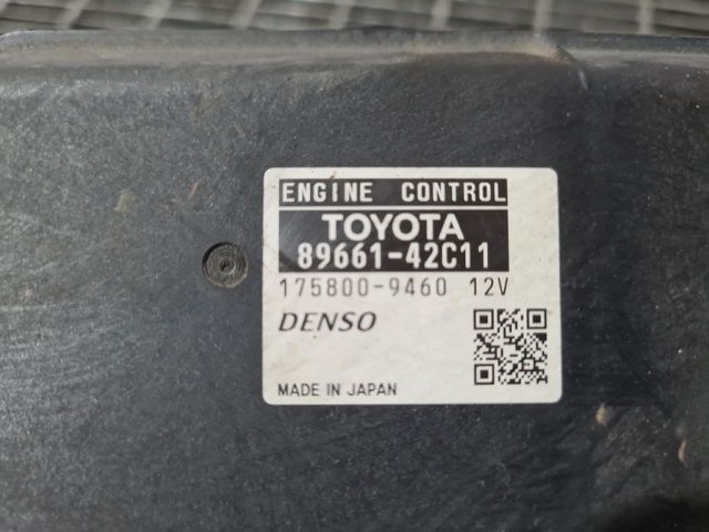 bontott TOYOTA RAV 4 Motorvezérlő