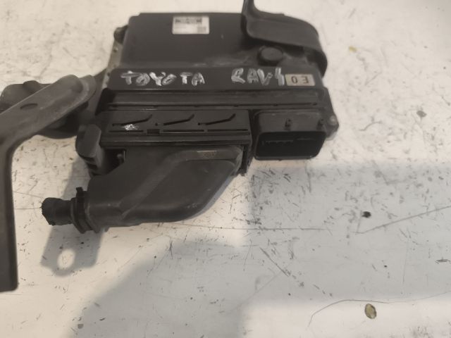 bontott TOYOTA RAV 4 Motorvezérlő