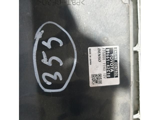 bontott TOYOTA RAV 4 Motorvezérlő