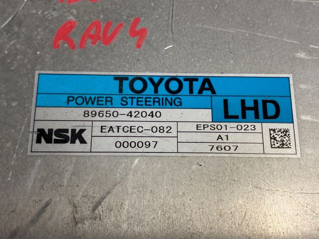 bontott TOYOTA RAV 4 Motorvezérlő