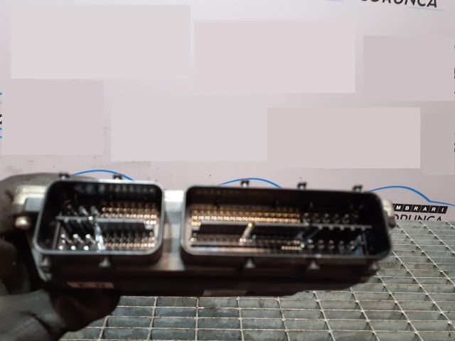 bontott TOYOTA RAV 4 Motorvezérlő