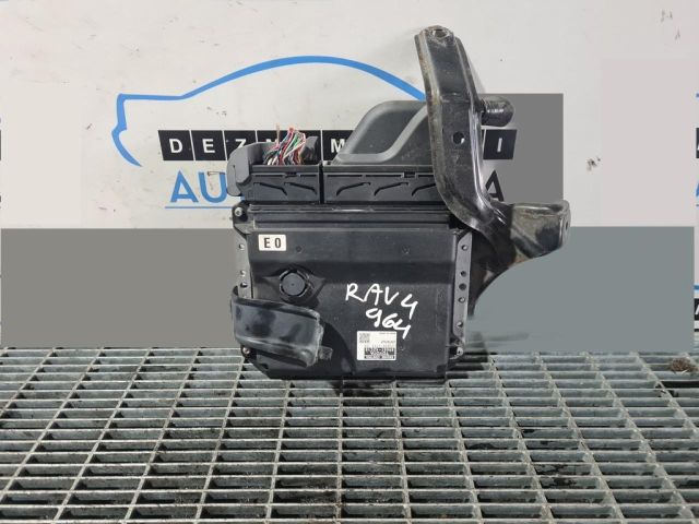 bontott TOYOTA RAV 4 Motorvezérlő