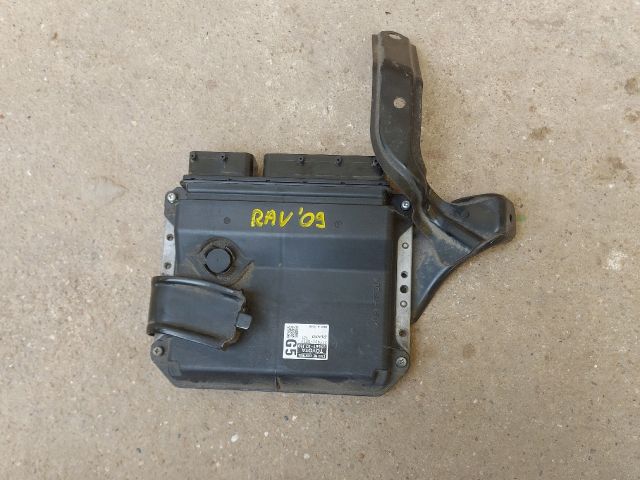 bontott TOYOTA RAV 4 Motorvezérlő
