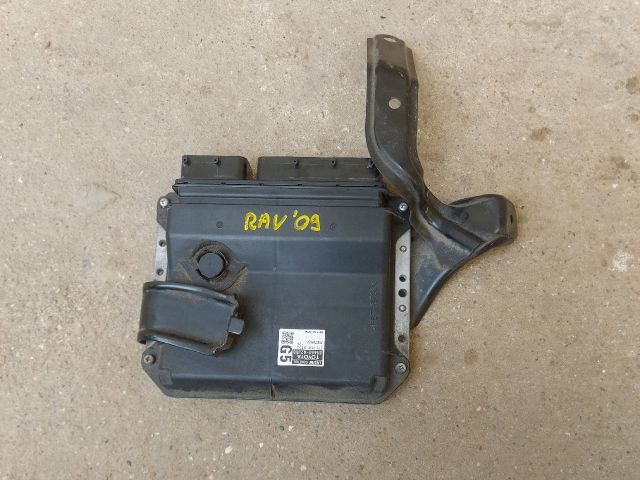 bontott TOYOTA RAV 4 Motorvezérlő