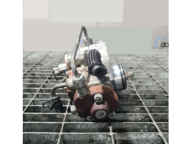 bontott TOYOTA RAV 4 Nagynyomású Szivattyú