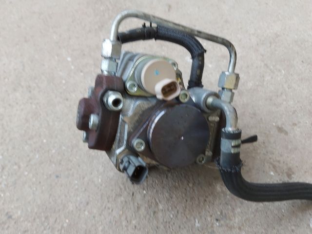 bontott TOYOTA RAV 4 Nagynyomású Szivattyú