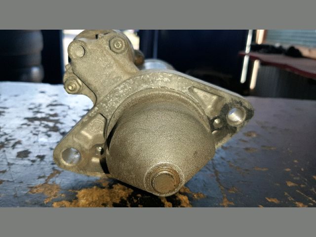 bontott TOYOTA RAV 4 Önindító