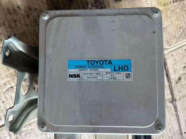 bontott TOYOTA RAV 4 Szervó Szivattyú Elektronika