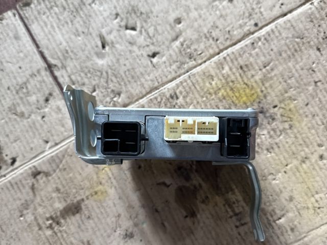 bontott TOYOTA RAV 4 Szervó Szivattyú Elektronika