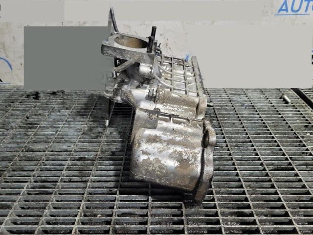 bontott TOYOTA RAV 4 Szívósor