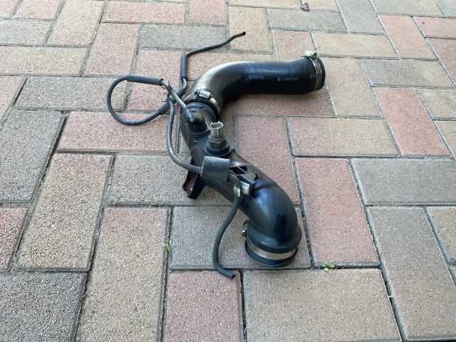 bontott TOYOTA RAV 4 Turbócső