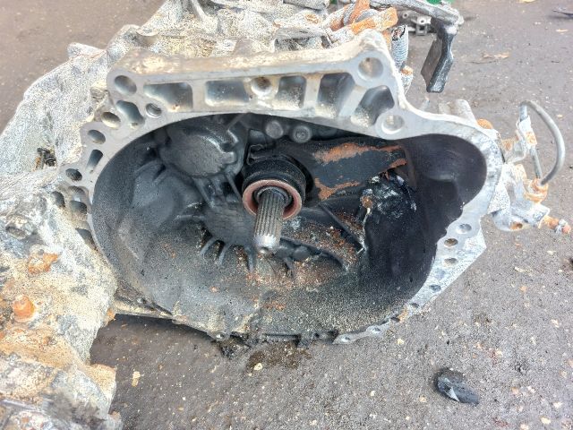 bontott TOYOTA RAV 4 Váltó (Mechanikus)