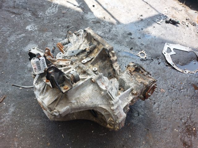 bontott TOYOTA RAV 4 Váltó (Mechanikus)