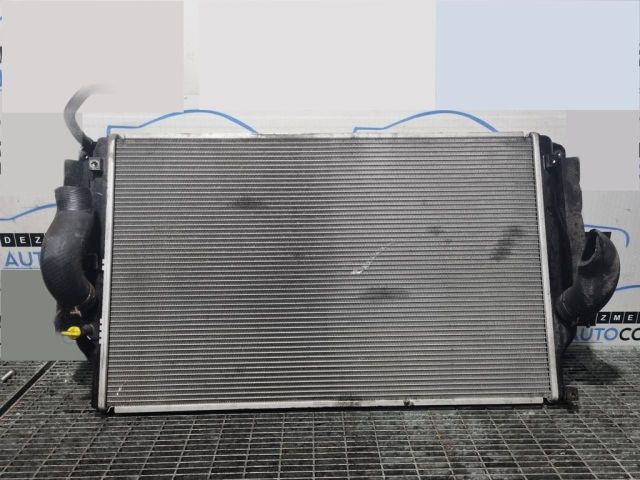 bontott TOYOTA RAV 4 Vízhűtő Radiátor (Klímás)