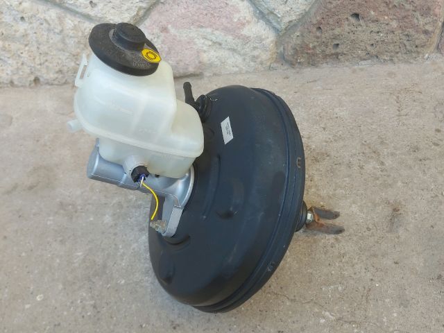 bontott TOYOTA RAV 4 Fékrásegítő