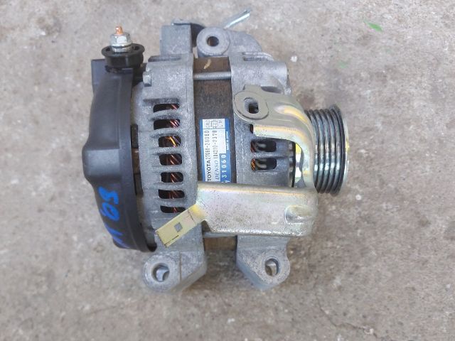 bontott TOYOTA RAV 4 Generátor